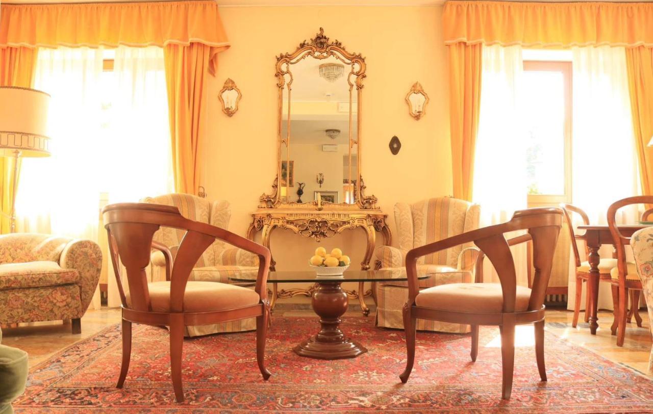 Hotel Stella D'Italia Valsolda Bagian luar foto